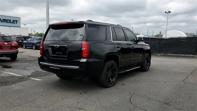 Used 2015 Chevrolet Tahoe LTZ with VIN 1GNSKCKC5FR735676 for sale in Southgate, MI