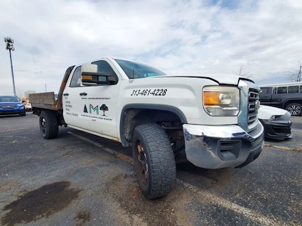 2015 GMC Sierra 3500 HD 4WD Double Cab 158.1 Truck