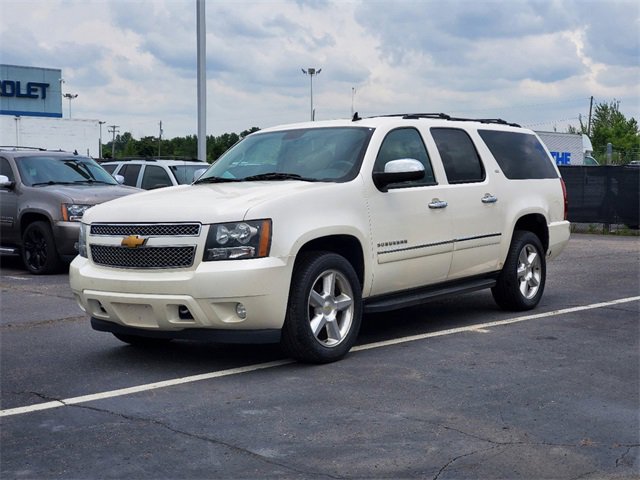 Used 2014 Chevrolet Suburban LTZ with VIN 1GNSKKE78ER135032 for sale in Southgate, MI