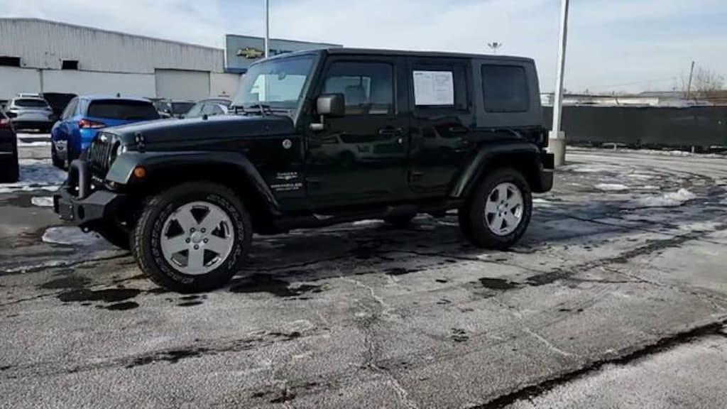 Used 2010 Jeep Wrangler Unlimited Sahara SUV