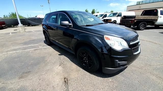 Used 2013 Chevrolet Equinox LS with VIN 2GNALBEK9D6327342 for sale in Southgate, MI