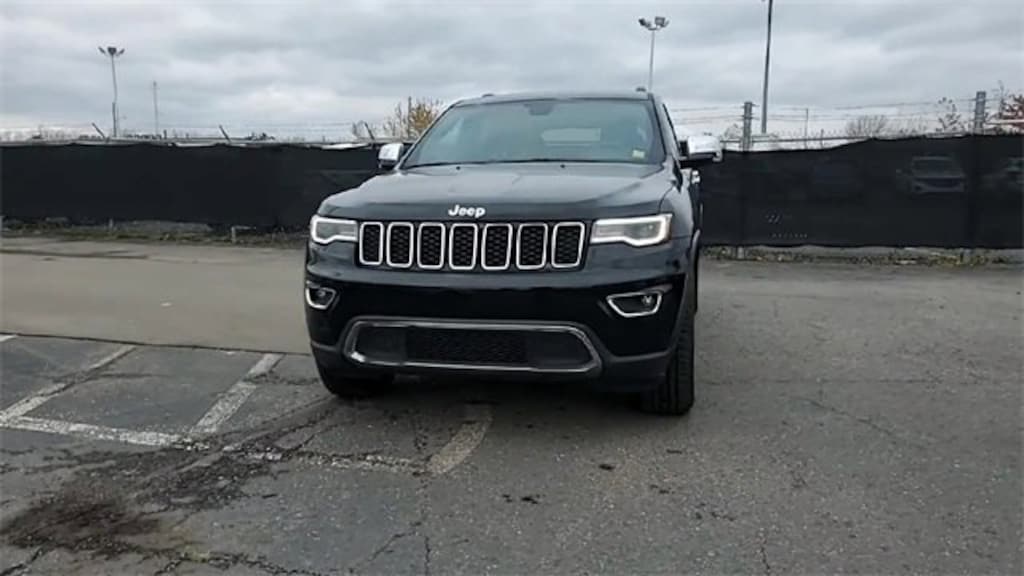 Used 2019 Jeep Grand Cherokee Limited 4x4 SUV