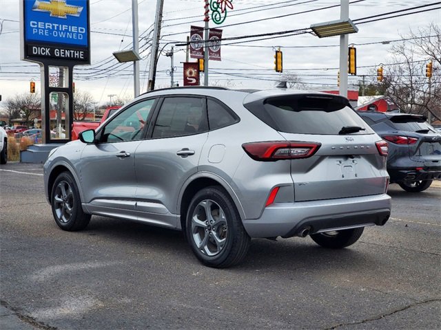 2024 Ford Escape ST-Line photo 3