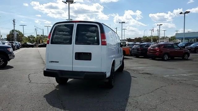 2018 Chevrolet Express Cargo Work Van - Photo 7