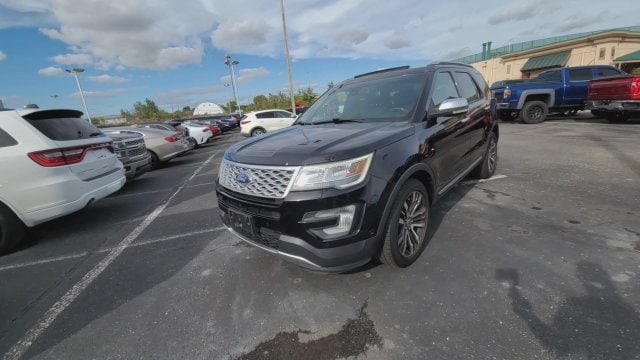 Used 2017 Ford Explorer Platinum with VIN 1FM5K8HT0HGA71436 for sale in Southgate, MI