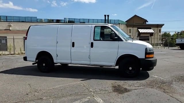 2018 Chevrolet Express Cargo Work Van - Photo 9