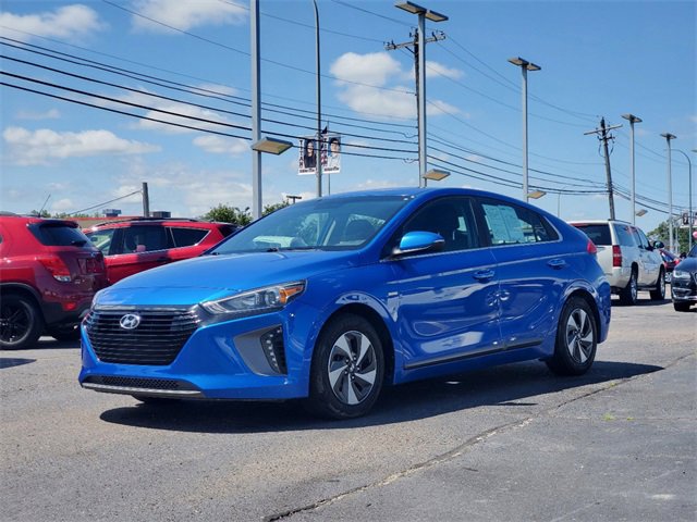 Used 2018 Hyundai IONIQ SEL with VIN KMHC75LC3JU064020 for sale in Southgate, MI