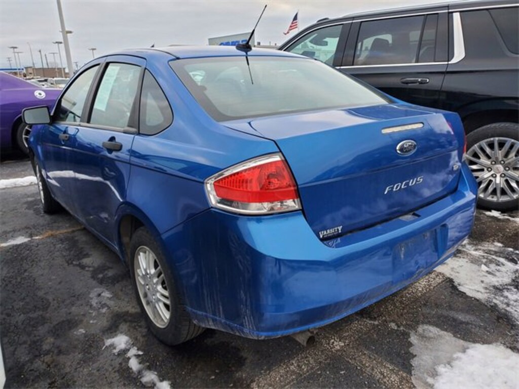 Used 2011 Ford Focus SE