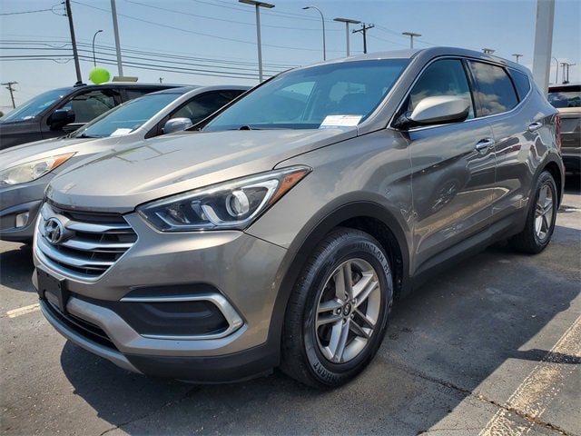 Used 2018 Hyundai Santa Fe Sport with VIN 5NMZT3LB0JH086165 for sale in Southgate, MI