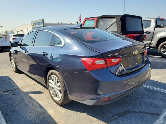 2018 Chevrolet Malibu 1LT photo 3