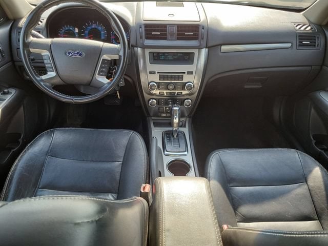 Photo 10