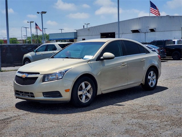 Used 2011 Chevrolet Cruze 1FL with VIN 1G1PE5S9XB7220676 for sale in Southgate, MI