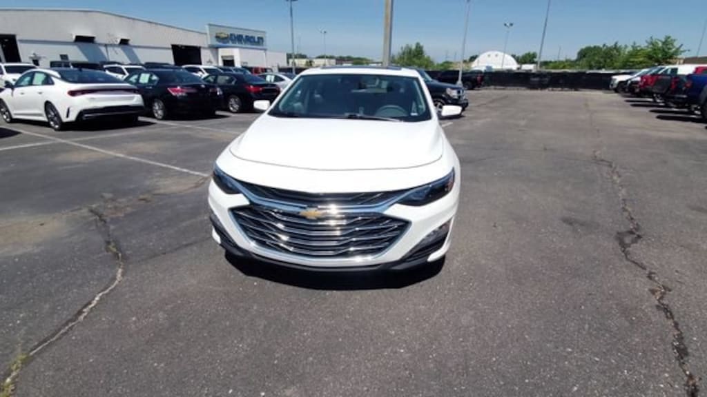 Used 2024 Chevrolet Malibu 1LT Sedan