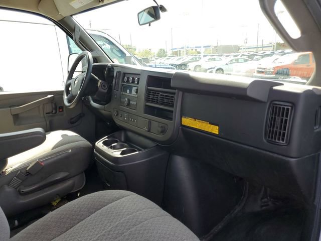 2018 Chevrolet Express Cargo Work Van - Photo 25