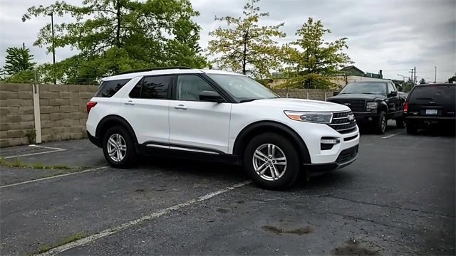 Used 2020 Ford Explorer XLT with VIN 1FMSK8DH0LGC78518 for sale in Southgate, MI