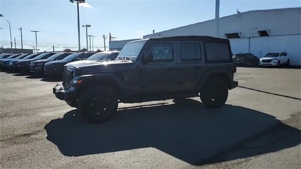 Used 2019 Jeep Wrangler Unlimited Sport S 4x4 SUV