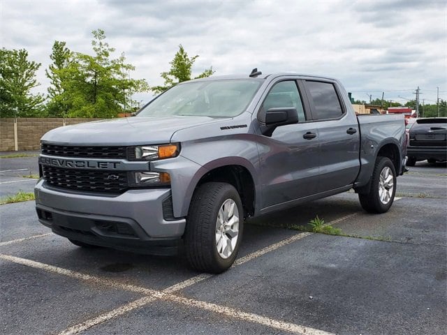 Certified 2021 Chevrolet Silverado 1500 Custom with VIN 1GCPYBEKXMZ230997 for sale in Southgate, MI