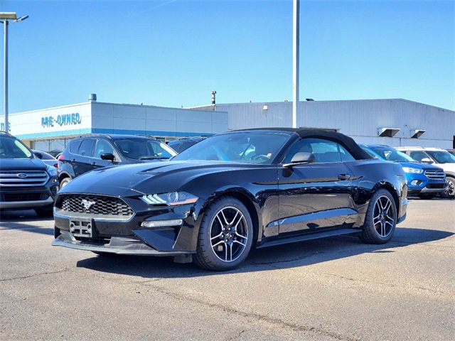 Used 2022 Ford Mustang EcoBoost with VIN 1FATP8UH3N5119362 for sale in Southgate, MI