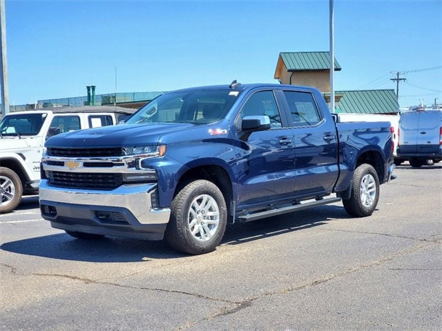 Certified 2021 Chevrolet Silverado 1500 LT with VIN 1GCUYDED8MZ416022 for sale in Southgate, MI