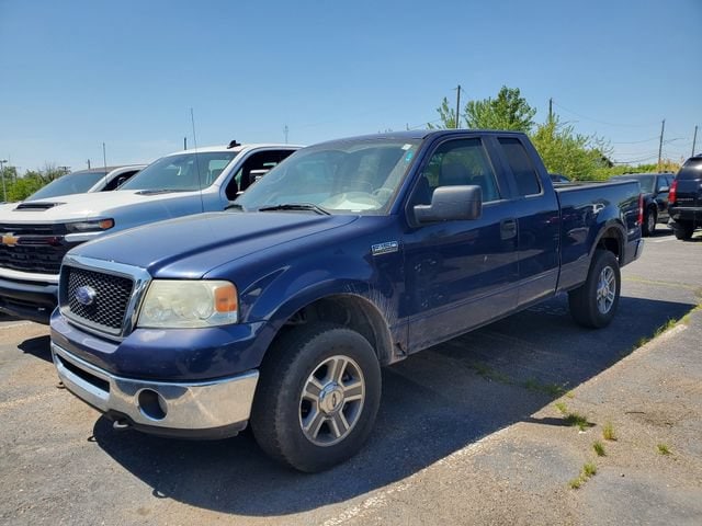 Used 2008 Ford F-150 XLT with VIN 1FTPX14V28FB98840 for sale in Southgate, MI
