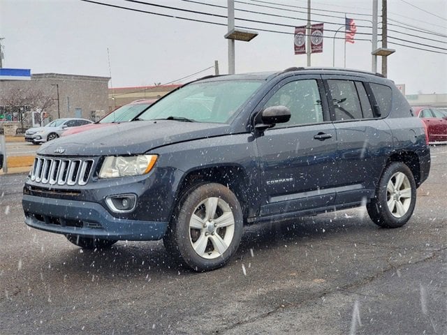 Used 2016 Jeep Compass Sport with VIN 1C4NJDBB7GD551716 for sale in Southgate, MI