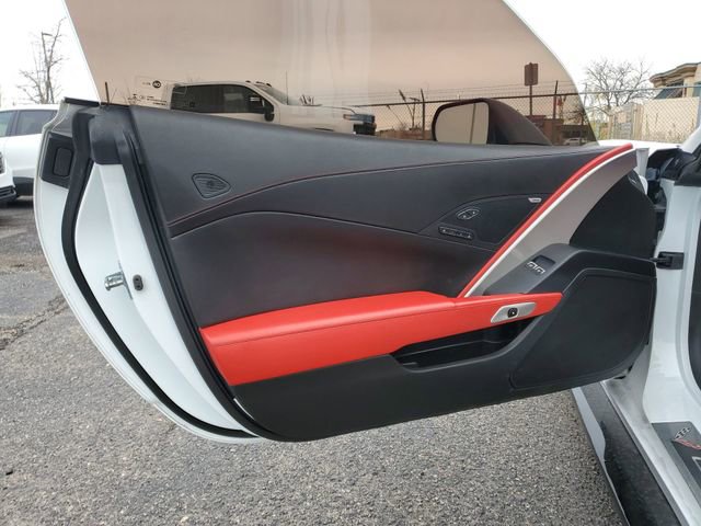 2019 Chevrolet Corvette 2LT - Photo 19