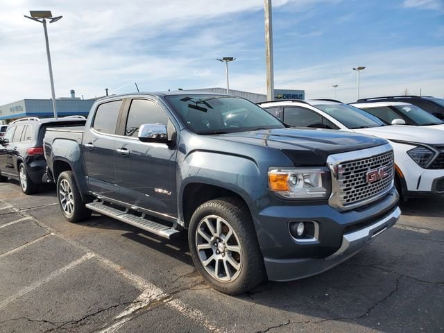 2019 GMC Canyon 4WD Denali Crew Cab Short Box's photo