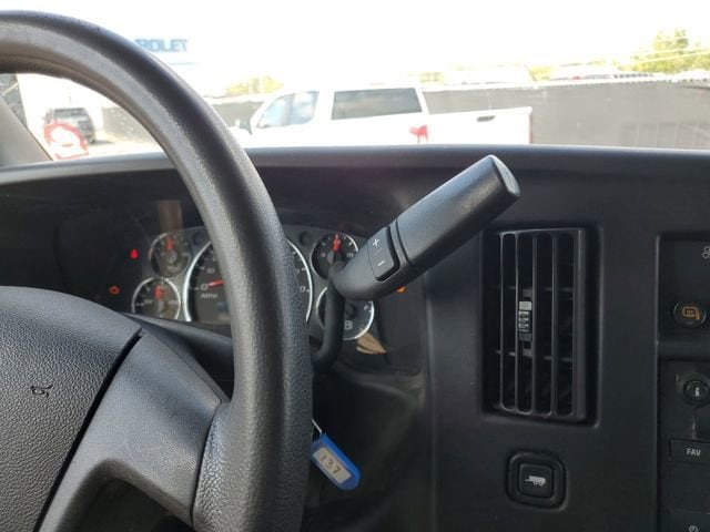 2018 Chevrolet Express Cargo Work Van - Photo 15