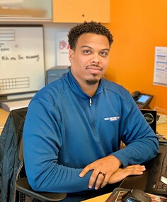 Staff member ELIJAH ORENGO from 71f652465ed3