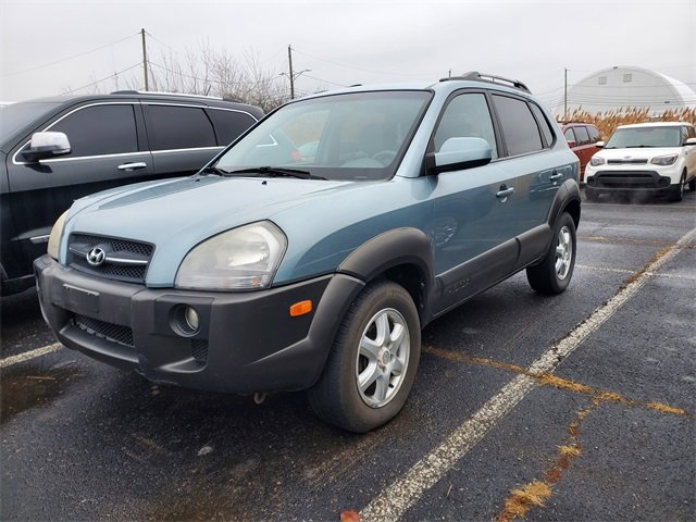 2005 Hyundai Tucson GLS's photo