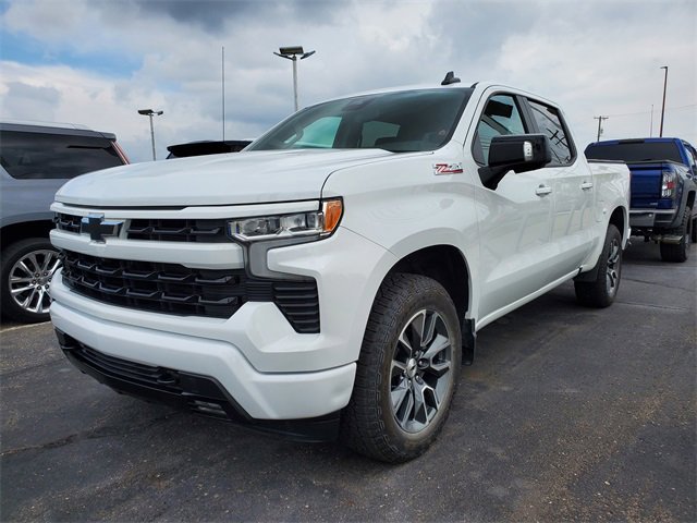 2023 Chevrolet Silverado 1500 RST photo 2
