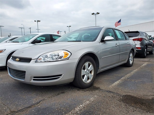 Used 2008 Chevrolet Impala LT with VIN 2G1WT58K589121573 for sale in Southgate, MI