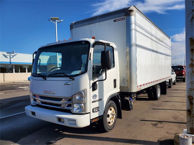 2016 Isuzu NPR photo 2