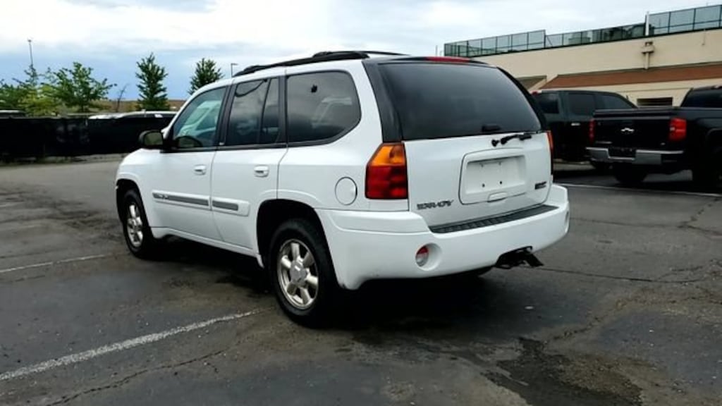 Used 2002 GMC Envoy SLT SUV
