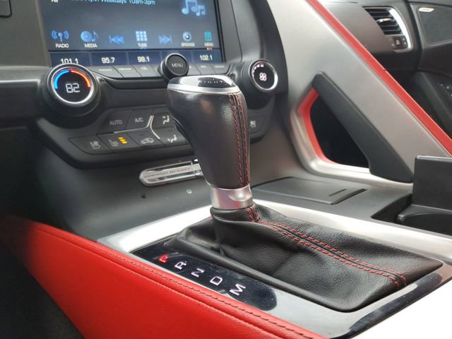 2019 Chevrolet Corvette 2LT - Photo 15