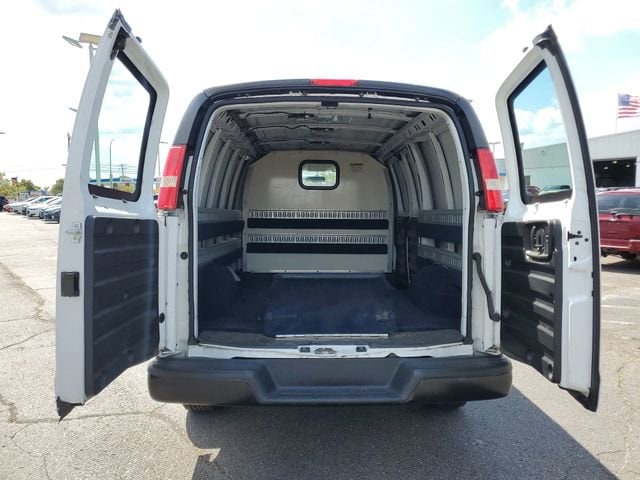 2018 Chevrolet Express Cargo Work Van - Photo 22