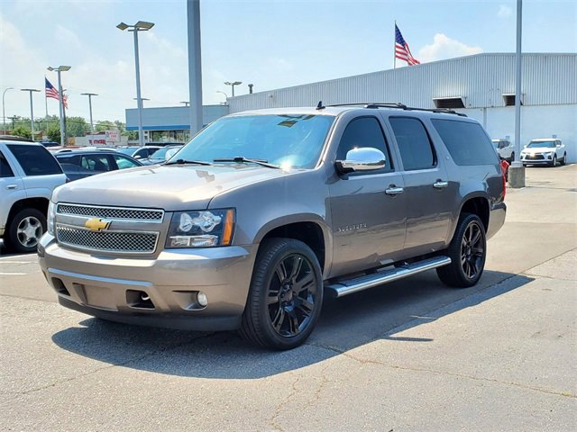 Used 2012 Chevrolet Suburban LT with VIN 1GNSKJE70CR250134 for sale in Southgate, MI