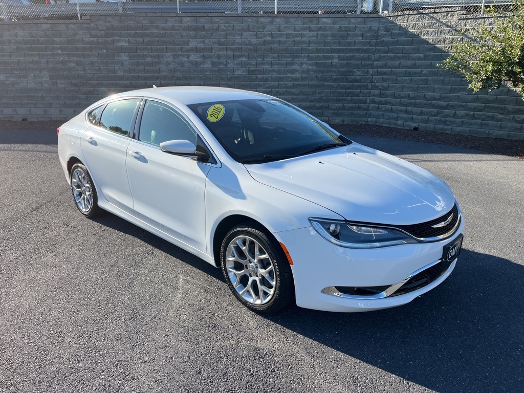 2016 Chrysler 200 C