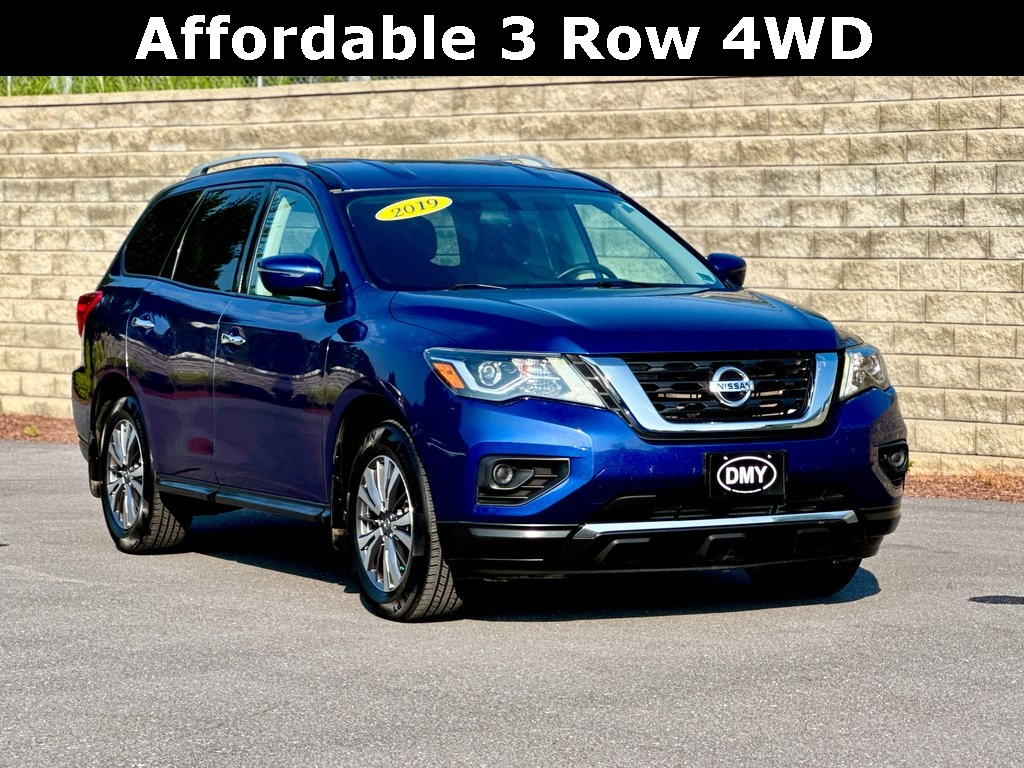 2019 Nissan Pathfinder S