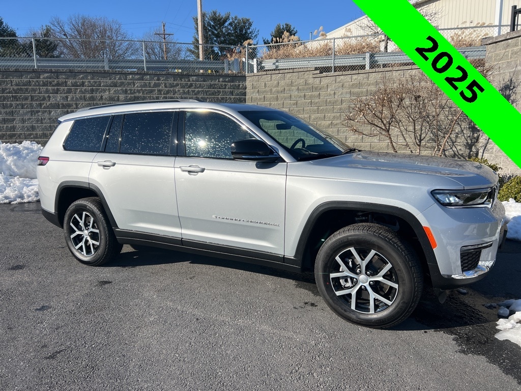 New 2025 Jeep Grand Cherokee L LIMITED 4X4 Sport Utility