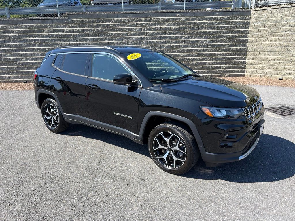 2025 Jeep Compass SUV 