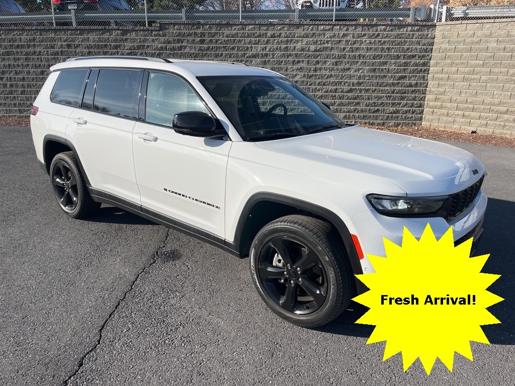 2023 Jeep Grand Cherokee SUV 