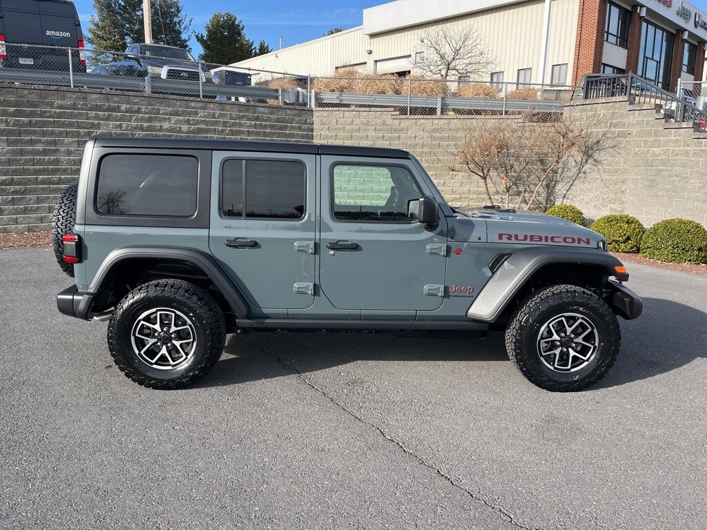 New 2026 Jeep Wrangler 4-DOOR RUBICON Sport Utility