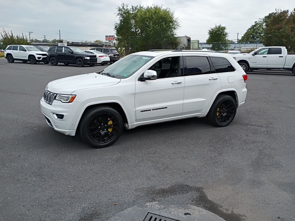 2018 Jeep Grand Cherokee Overland photo 3