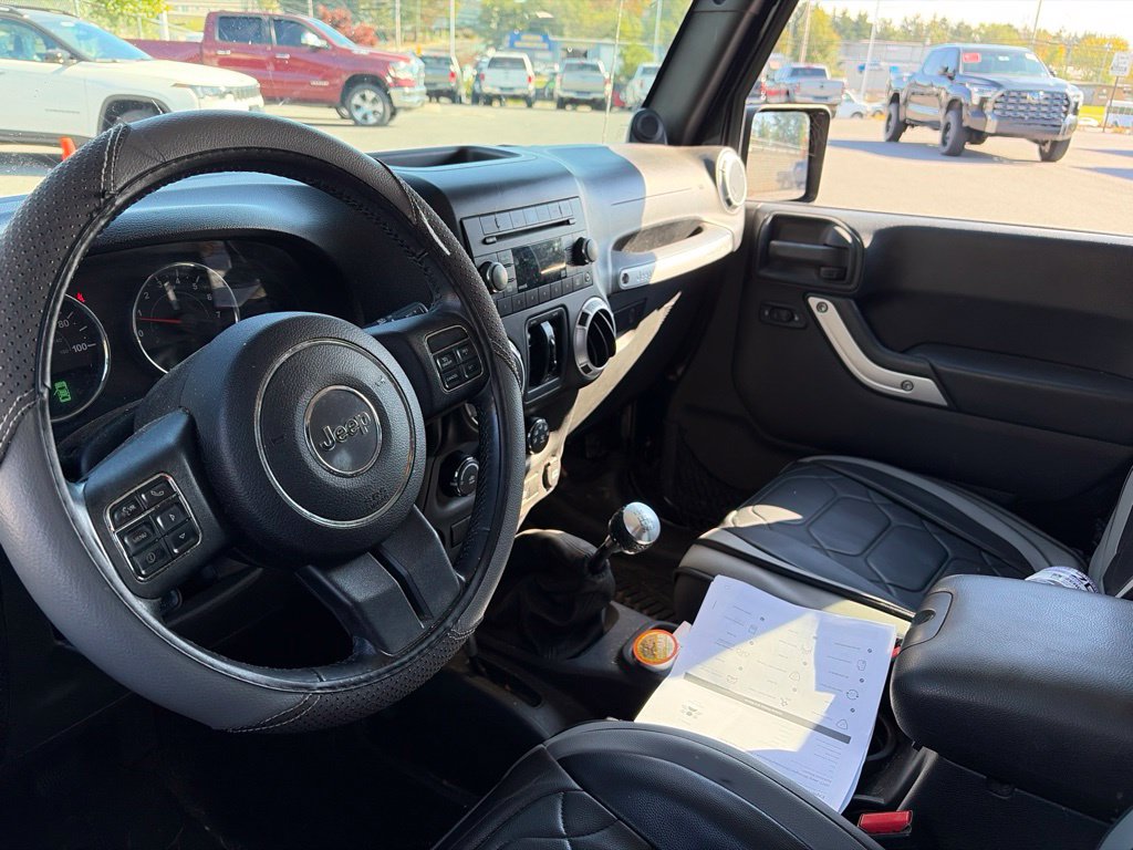 Used 2011 Jeep Wrangler Unlimited Sahara with VIN 1J4BA5H1XBL593748 for sale in Harrisonburg, VA
