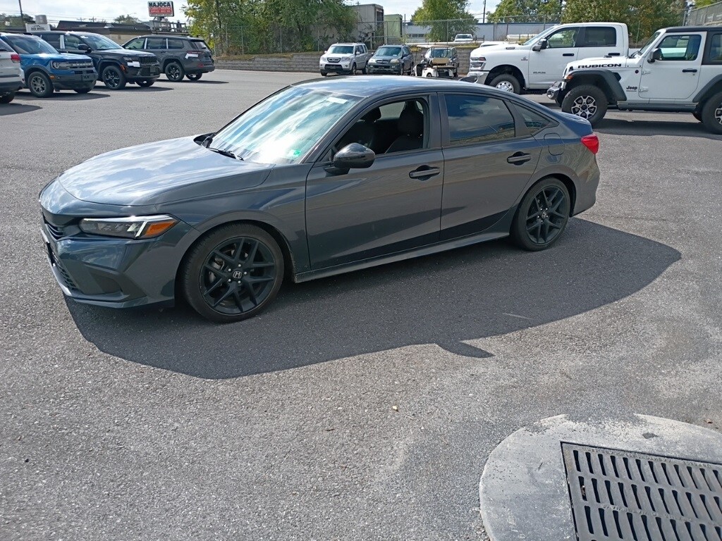 2024 Honda Civic Sport photo 4