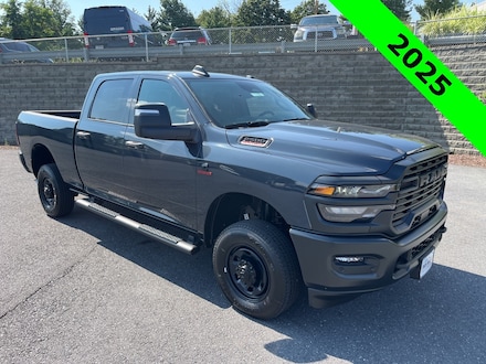 2025 Ram 2500 TRADESMAN CREW CAB 4X4 6'4 BOX Pickup