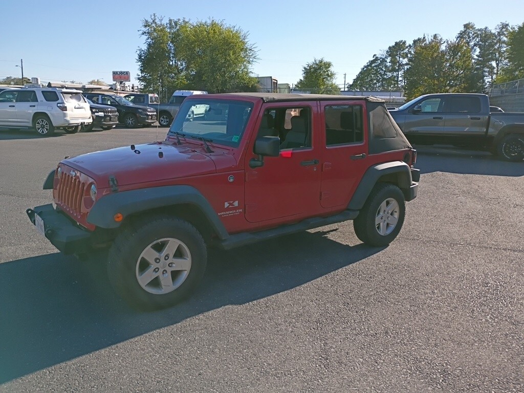 2008 Jeep Wrangler Unlimited X photo 2