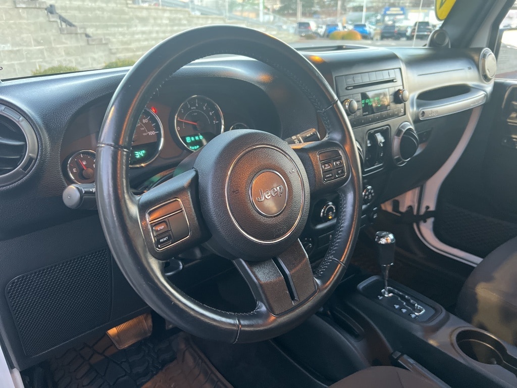 Used 2014 Jeep Wrangler Unlimited Sport 4x4 SUV