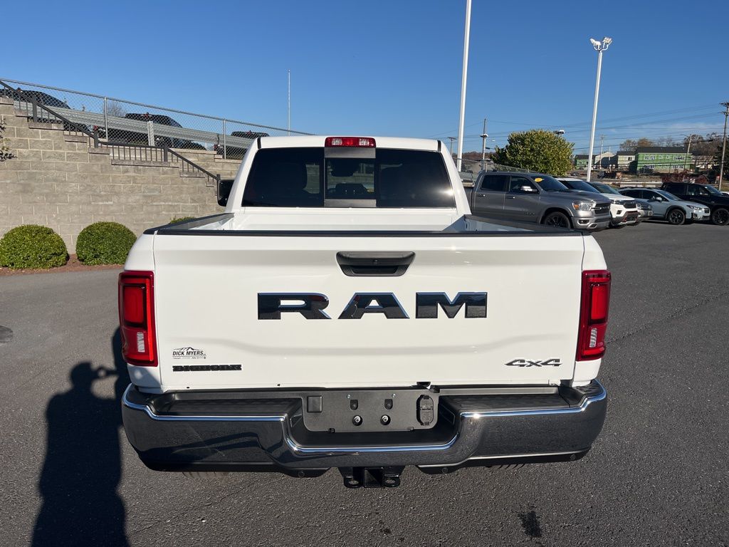 2026 RAM 3500 Big Horn - Photo 8
